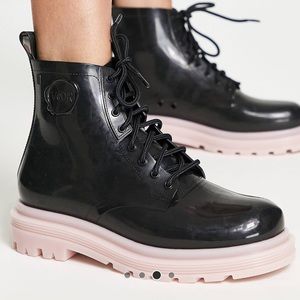 NWT VIKTOR & ROLF Coturno Combat Boots Faux Leather Black Pastel Pink Barbie 7.5